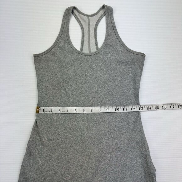 Nike Dri-Fit Slim Fit Gray Sleeveless Tank Athletic Shirt Women's Size Small - Picture 7 of 8